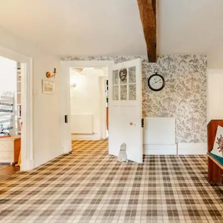 Old School House - With Private Onsite Parking Vendégház Hawkshead
