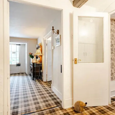 Old School House Πανσιόν