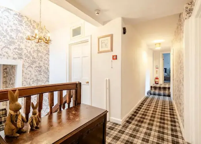 Old School House بيت ضيافة 3*