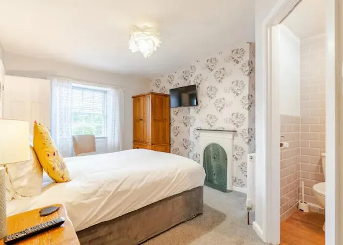 بيت ضيافة Old School House 3*