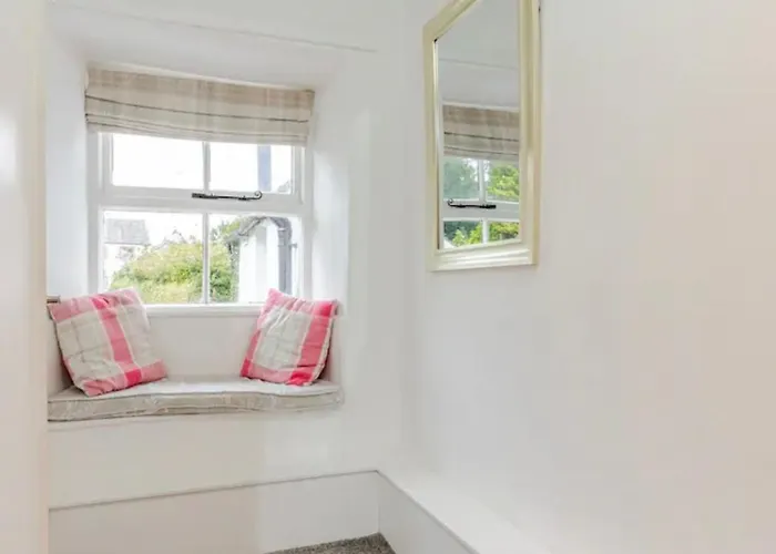 بيت ضيافة Old School House